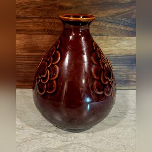 Unique Vintage Deep Rich Gorgeous Brown 5.5 Inch Bulbous Flower Vase Table Decor